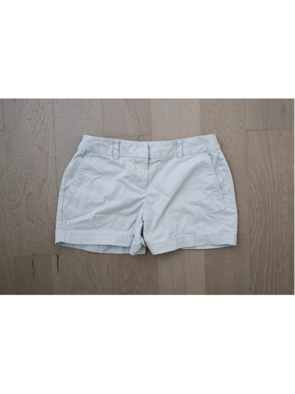 Ann Taylor LOFT Women’s Shorts Size 0 Beige Khaki Cotton Chino Casual Shorts